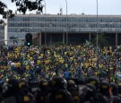 Brazil: Videos Show Jair Bolsonaro Fanatics Destroying Brazil Congress, Presidential Palace in Scary Protest