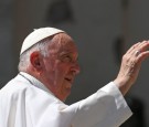 Pope Francis Undergoes Abdominal Surgery; Now 'Well Awake, Alert' Says Surgeon