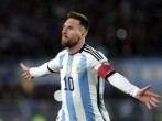 Is Lionel Messi Injured? Argentina Star Exits Game vs. Ecuador Because 'There's Something'  