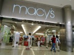 Chicago: Police Warns of Uptick in Migrant Criminal Activity After Macy's Robbery  