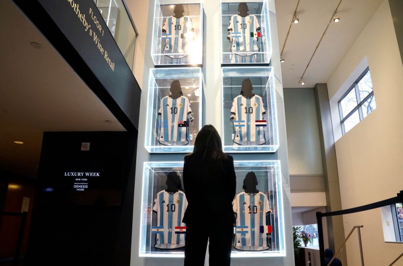 Lionel Messi's 6 2022 World Cup-Winning Jerseys Sell for $7.8M at New York Auction  