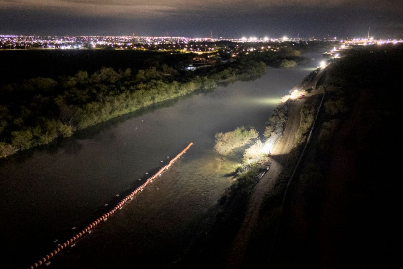 Texas Promises To Continue Placing Razor Wire Along US-Mexico Border Despite Supreme Court Ruling