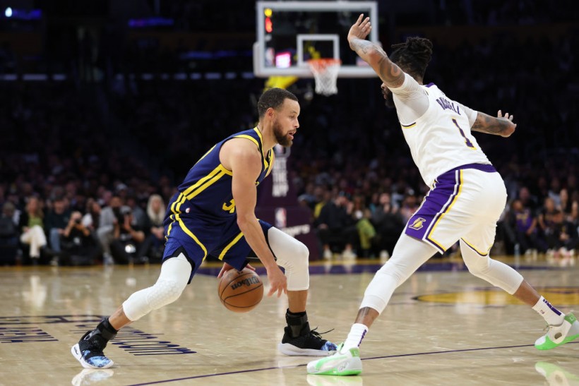 Warriors Defeat Lakers After Delays Caused by Shot Clock Malfunction 