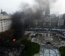 Argentina Police Clash and Protesters Clash With Tear Gas, Molotov Cocktails, and Water Cannons Fired