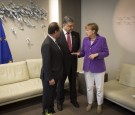 Poroshenko, Hollande and Merkel meet