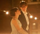 'The Theory of Everything': An Emotional Love Story Headlined by Eddie Redmayne and Felicity Jones' Great Acting