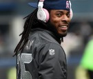 beats-by-dr-dre-head-phones-Richard-Sherman-Seattle-Seahawks