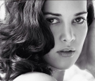 Monica Spear