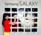 Actress Ashley Rickards, samsung, galaxy 