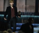 Beck-Kanye-West-grammy-awards-2015-grammys