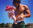 Aaron Diaz with His Daughter in Miami