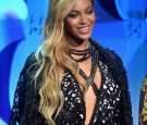 Beyonce Makes a Surprise Appearance at Coachella 