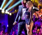 Power couple Beyonce and Jay Z tear it up in their performance of Drunk in Love