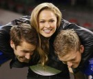 Ronda Rousey Poses With North Melbourne Kangaroos