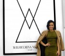 Demi-Lovato-Wilhelmina-Modeling-Contract