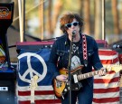 Ryan Adams Compares Taylor Swift to Shakespeare