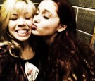 Jennette McCurdy and Ariana Grande