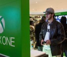 Mirosoft's New X-Box Holds Midnight Sales Launch In New York's Times Square